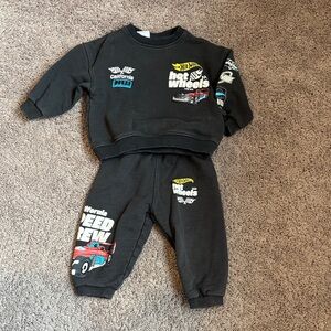 Zara Hot Wheels Jogging Set Crew Neck Sweatpants 2T/3T Excellent used condition